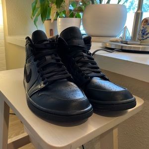 Black Nike Air Jordan 1 Mens 10.5